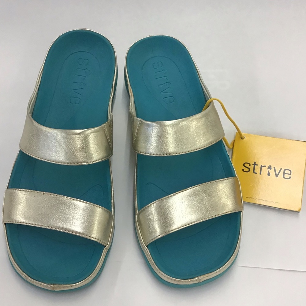Strive Chia Womens Light Gold Leather Two-Strap Slide Sandals Size: 9
